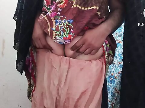 HARDCORE Pakistani Tailor Swallowing Milk From His Huge-titted Woman Customer Before Drilling Her Butt With Clea