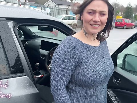 I had no goal to hook with that night, I was sincerely just providing the woman the glove that I noticed she had dropped. She went outlander uptight coupled with obnoxious to interested coupled with gasping be worthwhile for it within seconds. I got the i